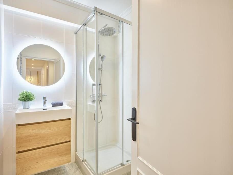 New.Apto-Ponzano. Luxe & Spacious 4Rooms 3Bathroom Madrid Buitenkant foto